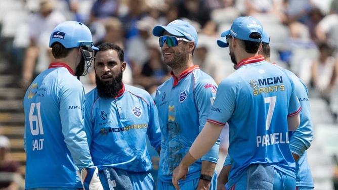 IPL 2025 मेगा ऑक्शन से पहले दिल्ली कैपिटल्स की टीम ने 10 खिलाड़ियों को किया रिलीज, 12 खिलाड़ी रिटेन भी किए