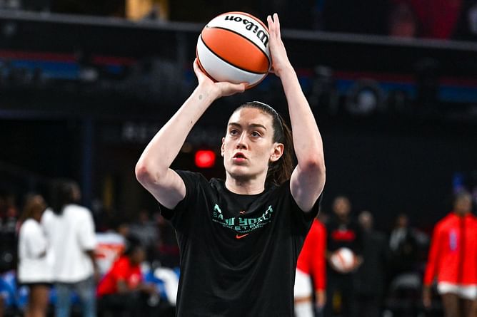 "Upcoming GOAT": WNBA fans in awe of Breanna Stewart's impressive stat line upon Olympics return