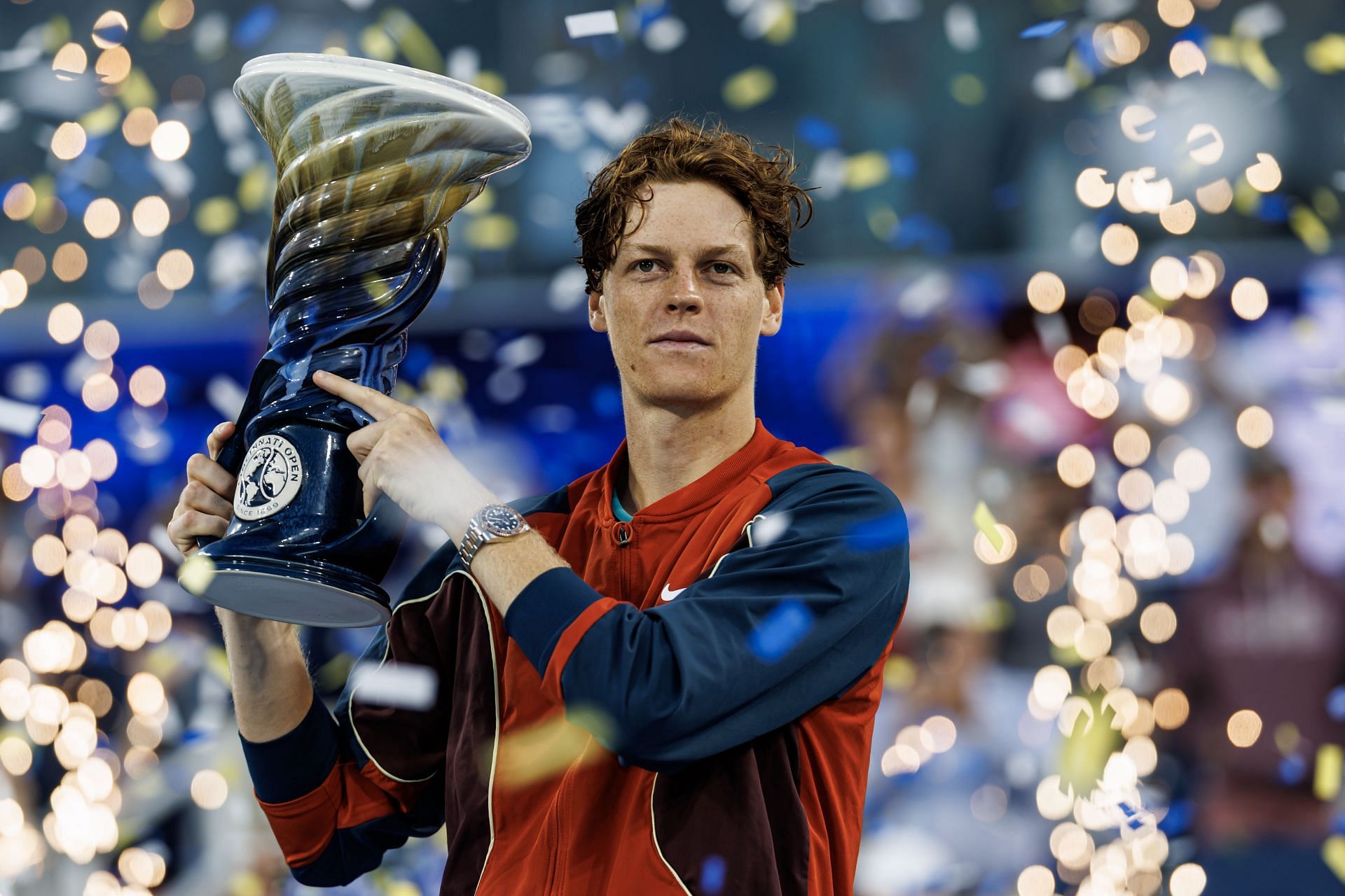 Jannik Sinner with the Cincinnati Masters 2024 trophy (Getty Images)