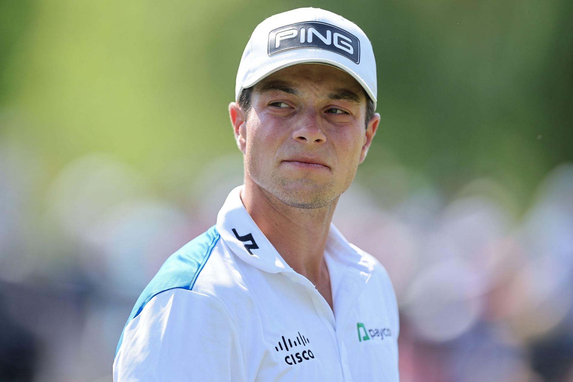 How old is Viktor Hovland