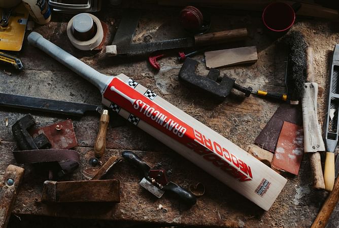 A cricket bat with a hole in it - Gray-Nicolls' NEOCORE is here to shake things up