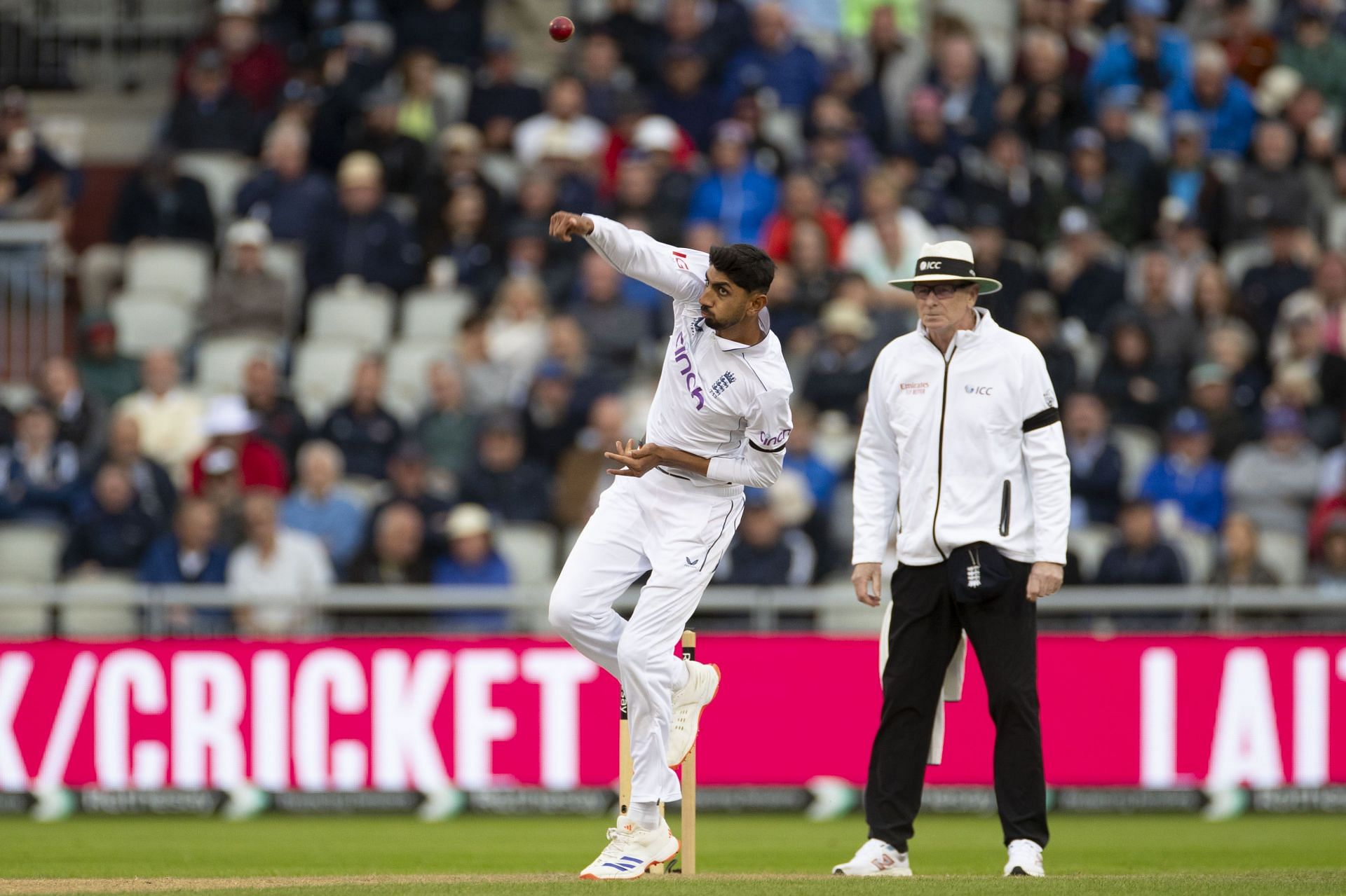 Shoaib Bashir picked up three wickets in Sri Lanka's first innings.