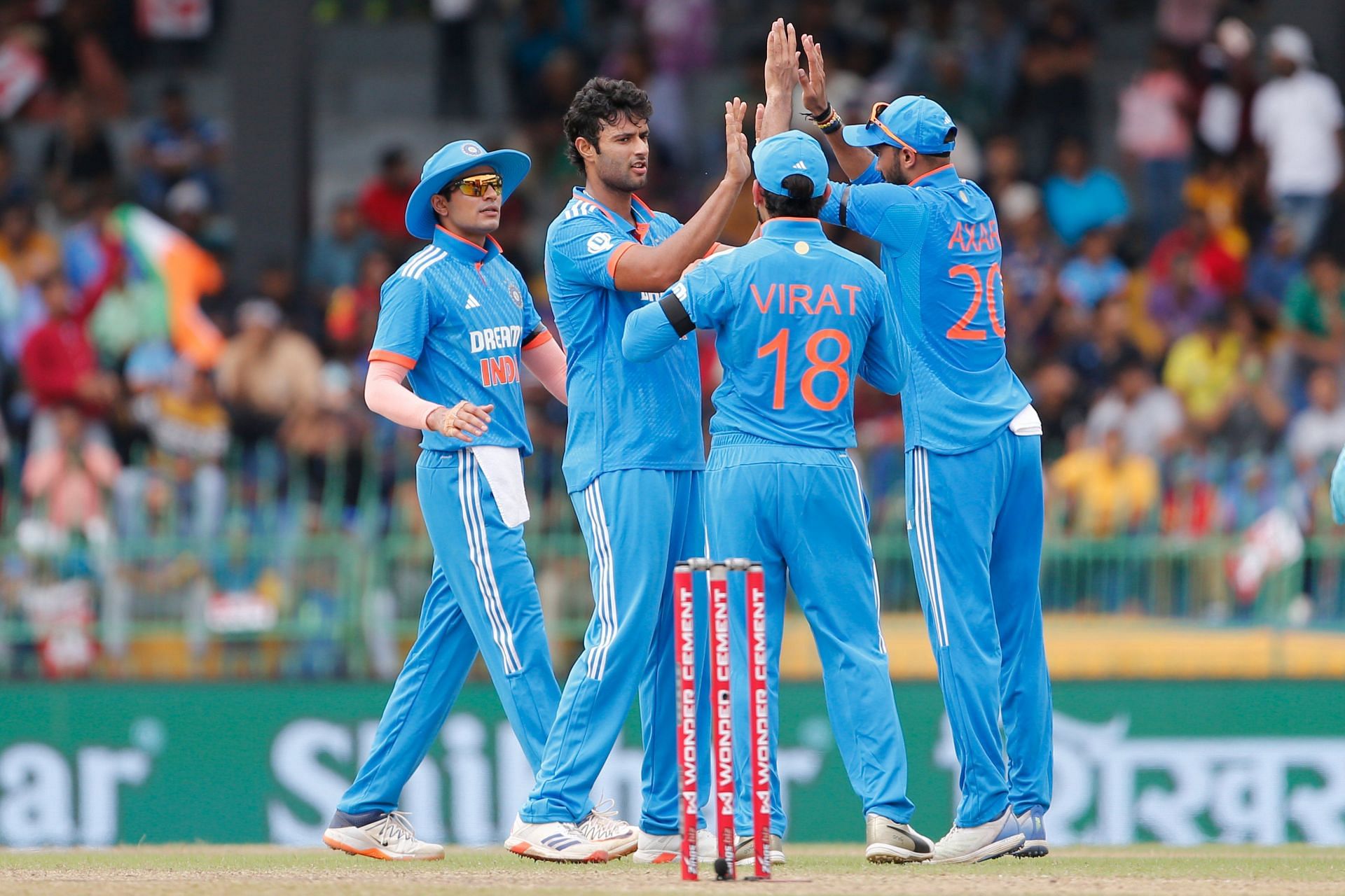 Shivam Dube celebrates with teammates after dismissing Kusal Mendis (P.C.:BCCI)