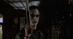 How did Brandon Lee die on the sets of The Crow (1994)? Details explored