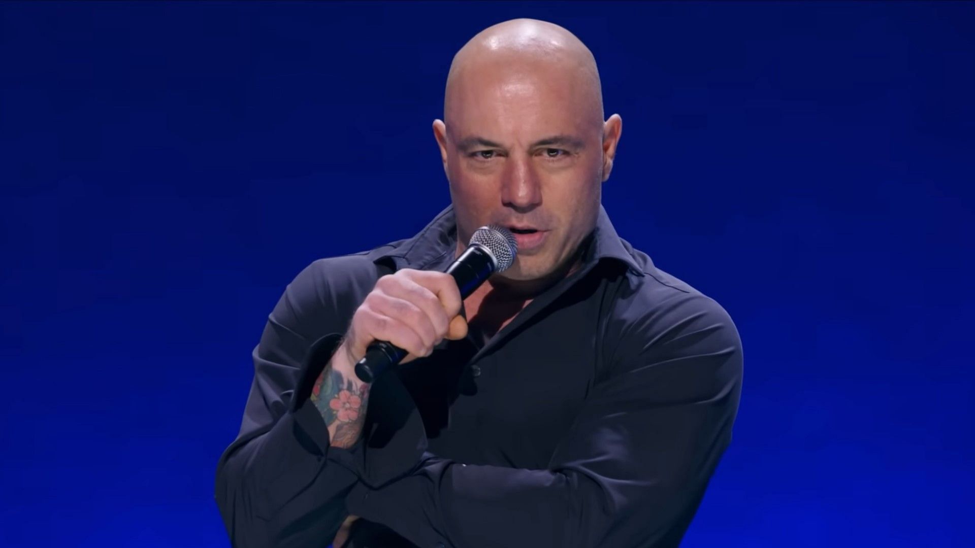 Joe Rogan revisits his Covid theories in his latest Netflix special (Image via Netflix)