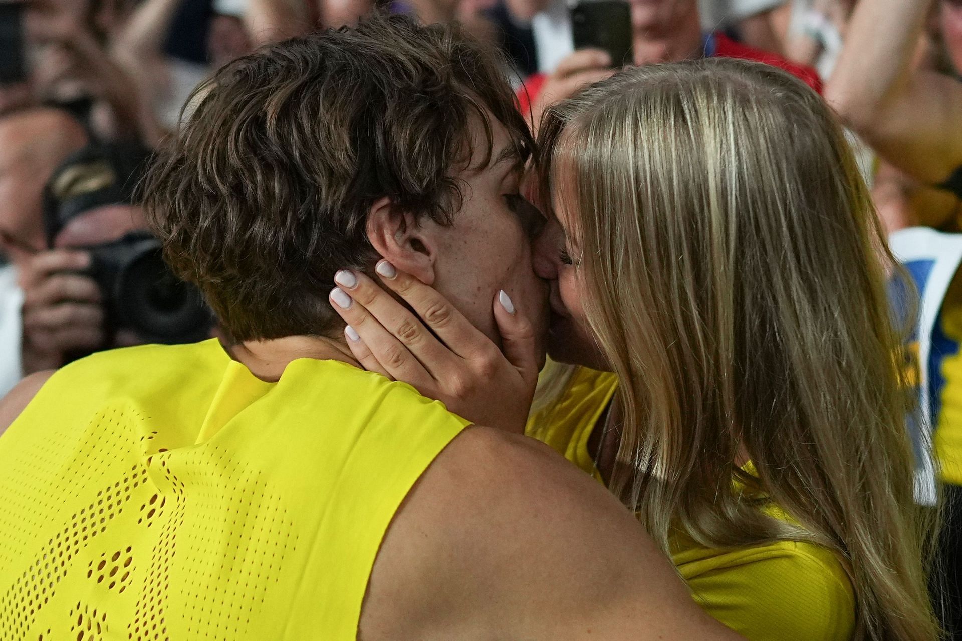 Mondo Duplantis with girlfriend Desire Iglander (Source: Getty)