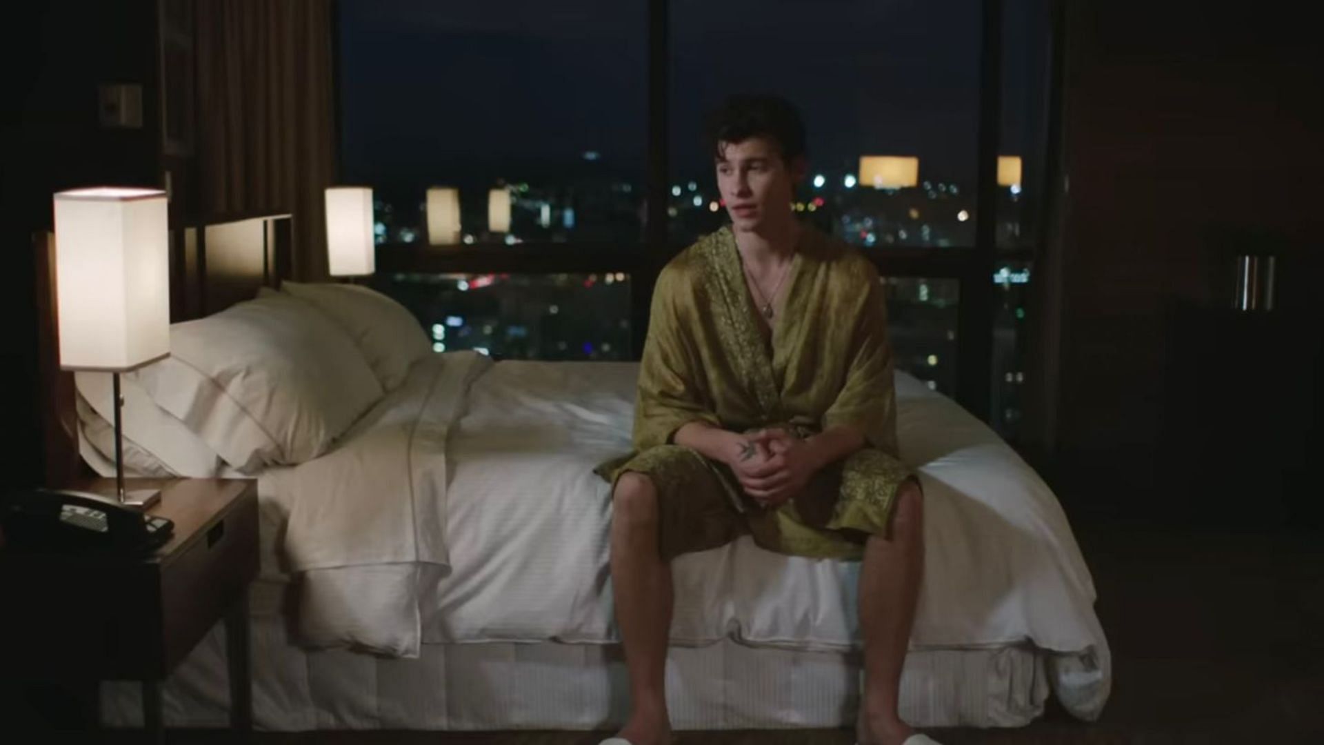 Still from Lost in Japan (Image via Youtube/Shawn Mendes)