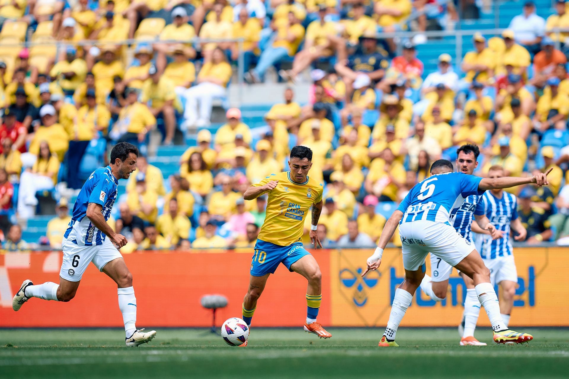 UD Las Palmas v Deportivo Alaves - LaLiga EA Sports - Source: Getty