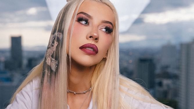 “That becomes its own weird animal” — Christina Aguilera critiques celebrities doing “corny” things to stay relevant
