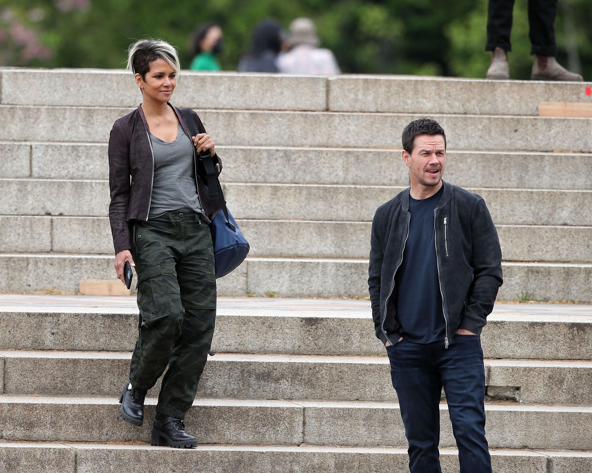 Mark Wahlberg and Halle Berry have been friends for almost thirty years(Image via Getty)