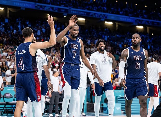 Watch: Steph Curry, LeBron James, and Kevin Durant arrive at their hotel for a rousing reception after Team USA win