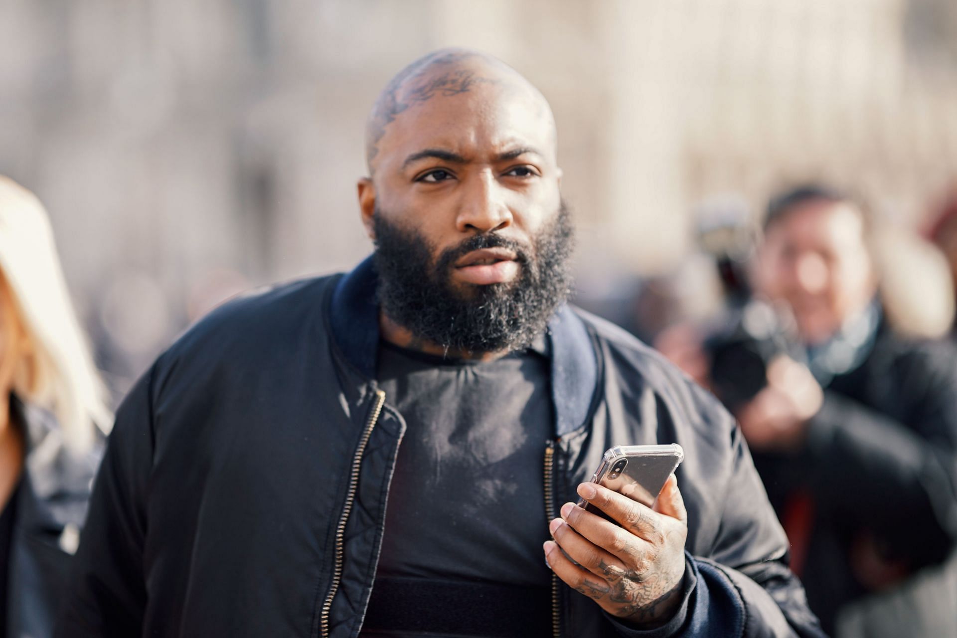 Street Style - Paris Fashion Week - Menswear F/W 2019-2020 : Day Two - Source: Getty