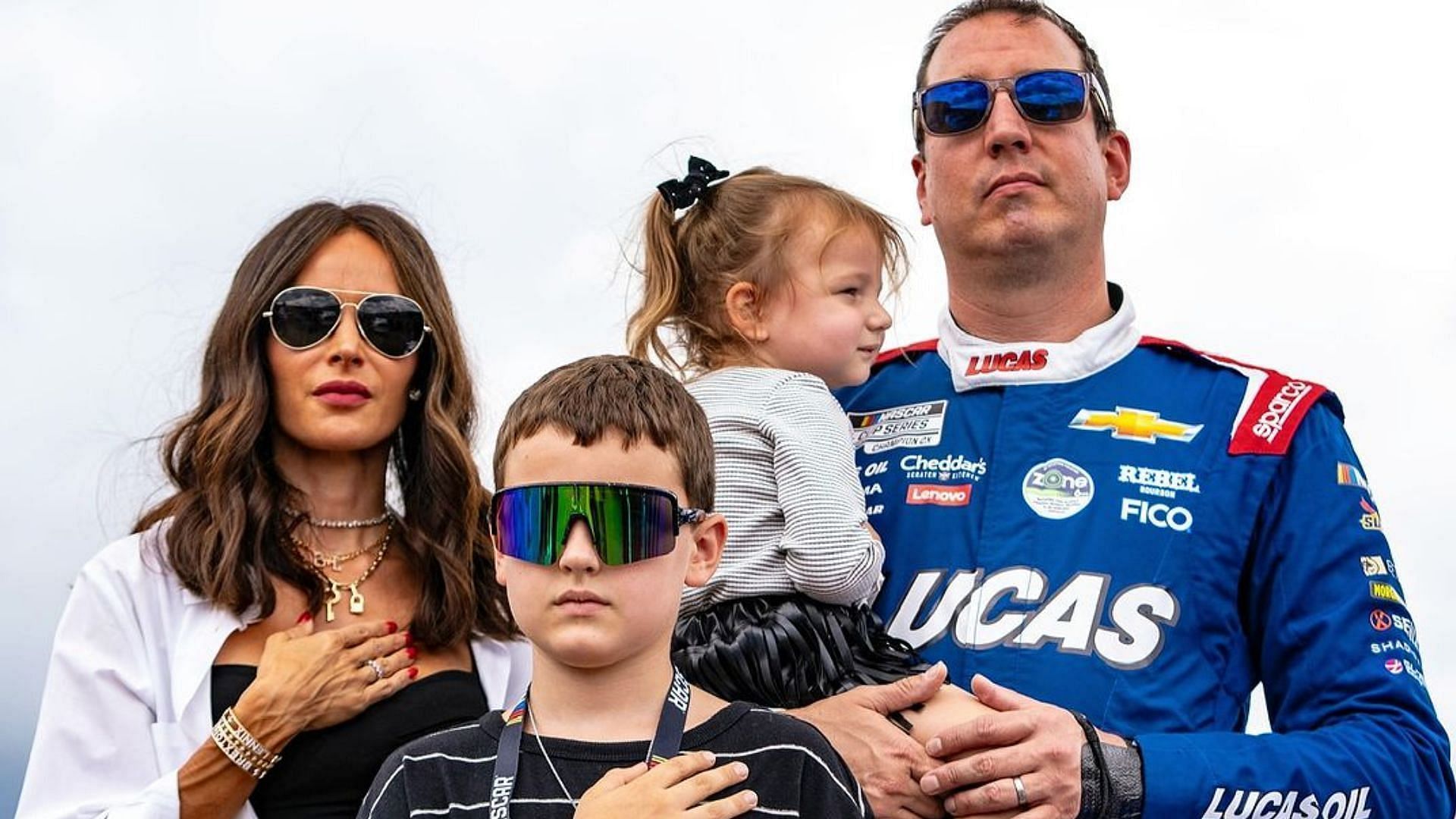 Samantha Busch (L) and Kyle Busch (R) with their family | Instagram@samanthabusch 