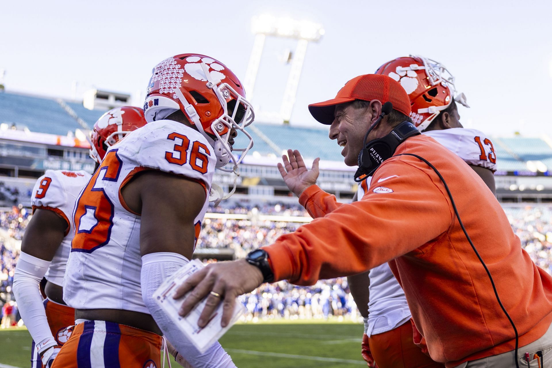 TaxSlayer Gator Bowl - Clemson v Kentucky - Source: Getty