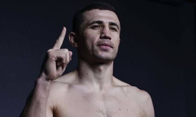 What is Israil Madrimov’s record?