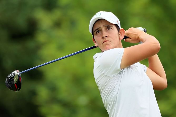 Dewi Weber leads LPGA's Portland Classic with seven straight birdies after being denied an Olympic spot