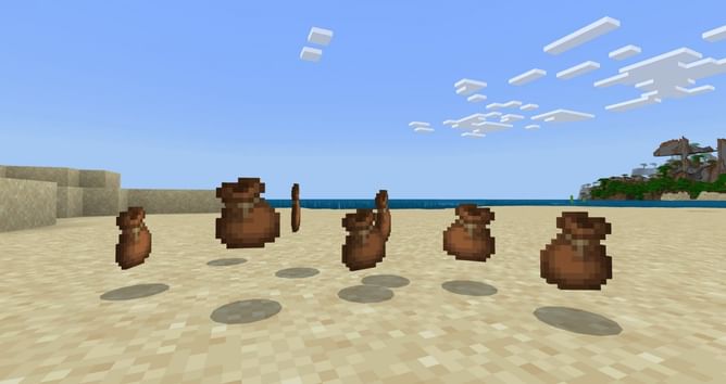 Minecraft snapshot 24w33a patch notes: Bundle returns, experimental redstone changes, large salmon, and more