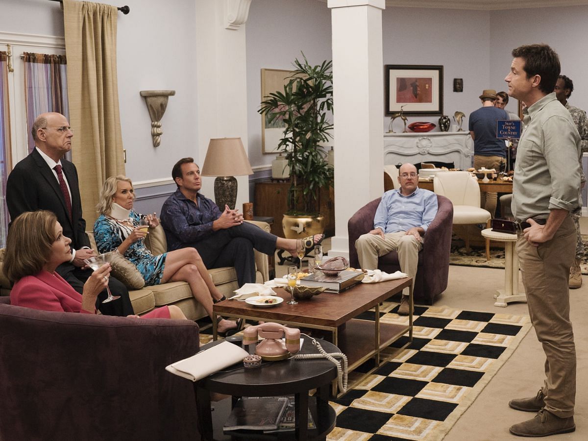 A still from Arrested Development (Image via IMDb)