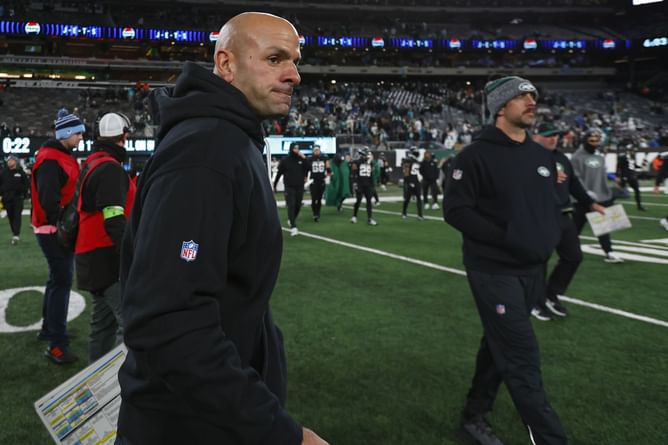 Aaron Rodgers is leading the Jets like Tom Brady and Peyton Manning, claims HC Robert Saleh