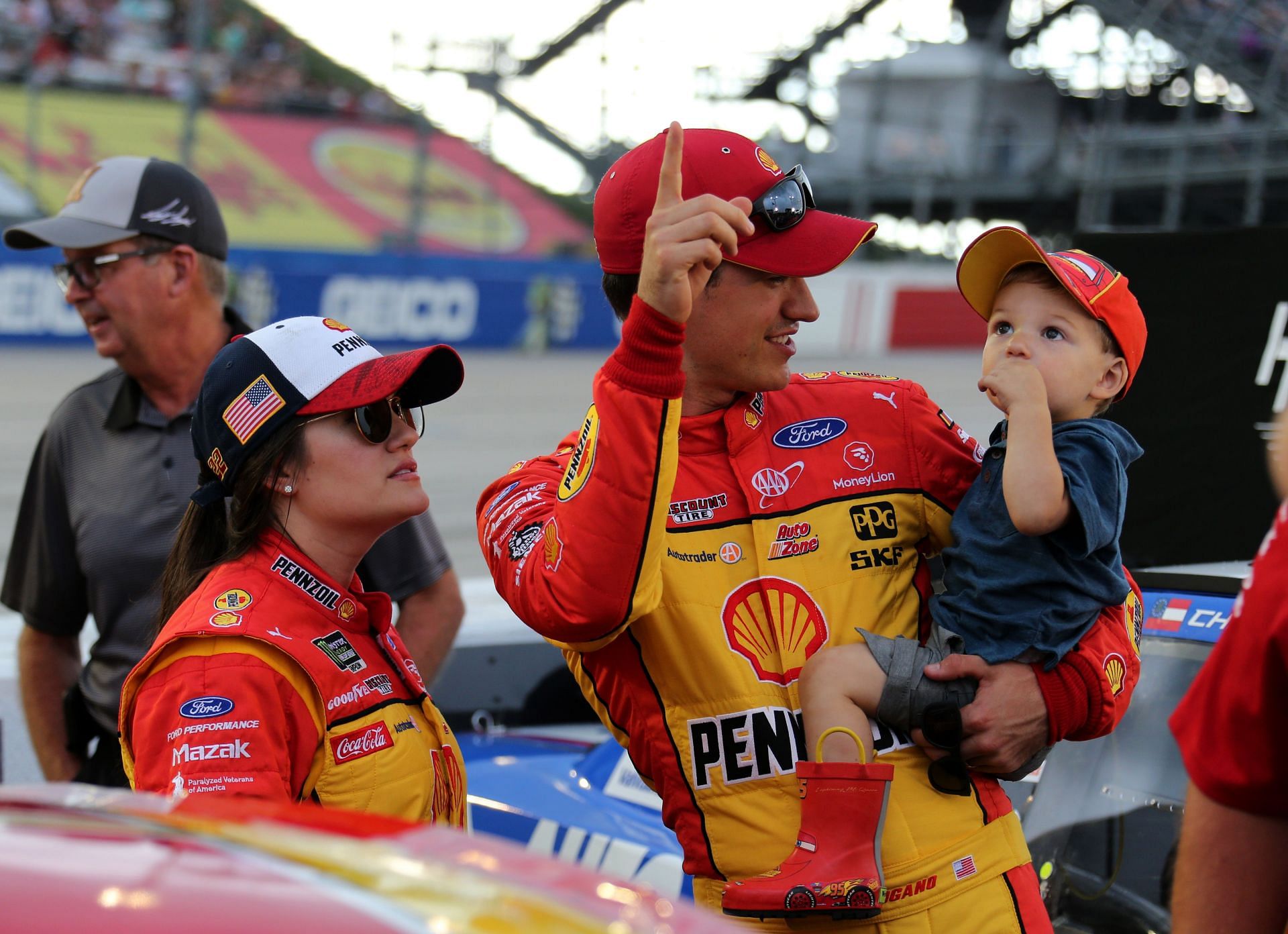 Logano with his wife Brittany and son Hudson at Darlington in 2019 (Getty Images)