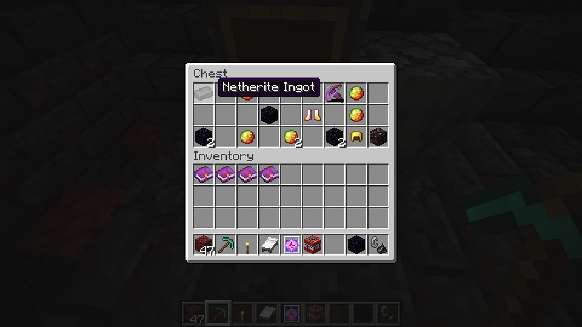 Bundles will help players organize items that they loot in the game (Image via Mojang Studios)