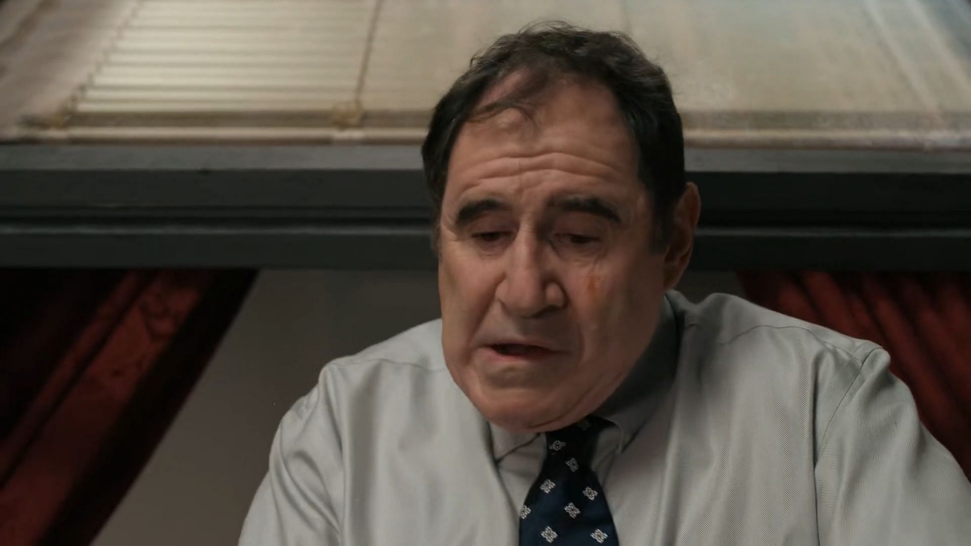 Richard Kind as Judge Jared Jeter, as seen in Evil season 4 episode 12 (Image via Paramount+)