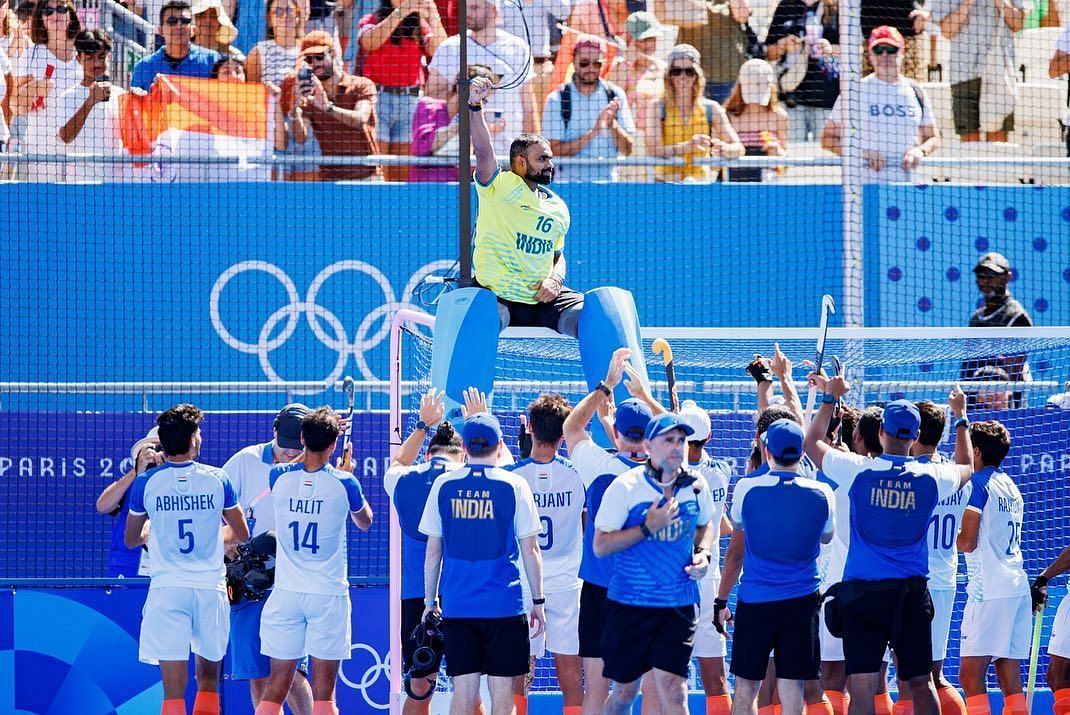 Indian hockey team wins bronze medal at Paris Olympics 2024 (Image via Instagram/@hockeyindia)