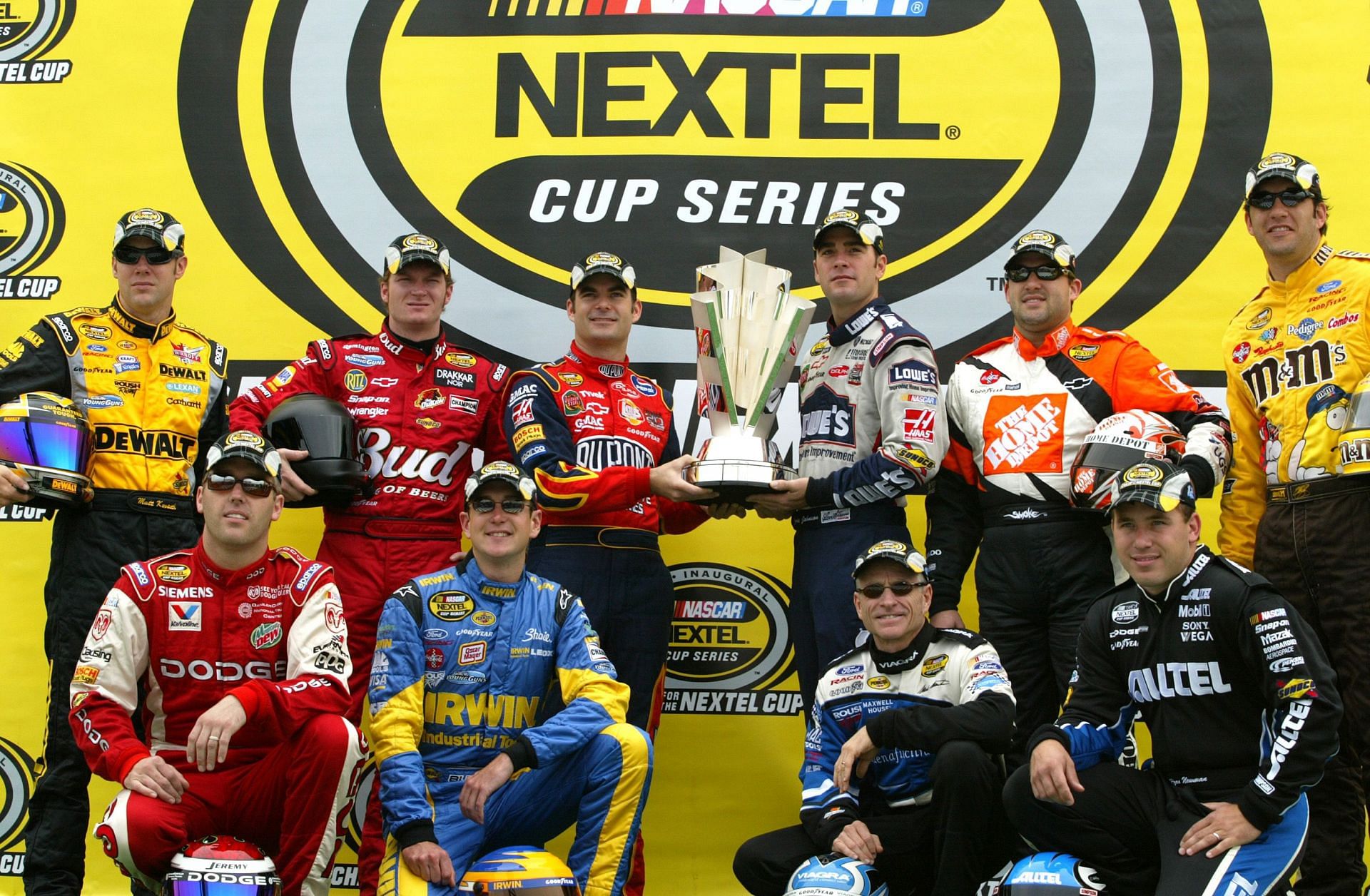 Chase For The Nextel Cup 2004 (Image via Getty)