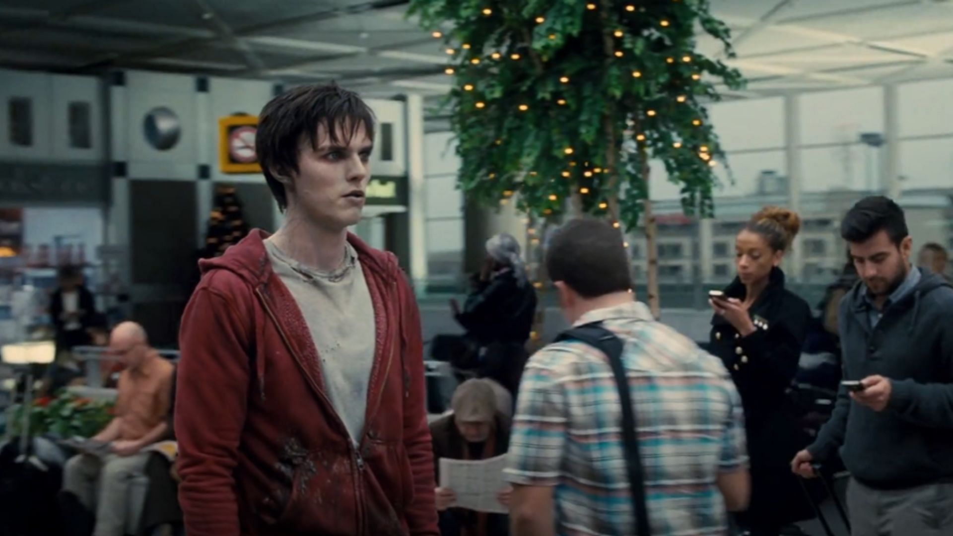 A still from the official trailer for Warm Bodies (Image via Facebook/@Netflix)