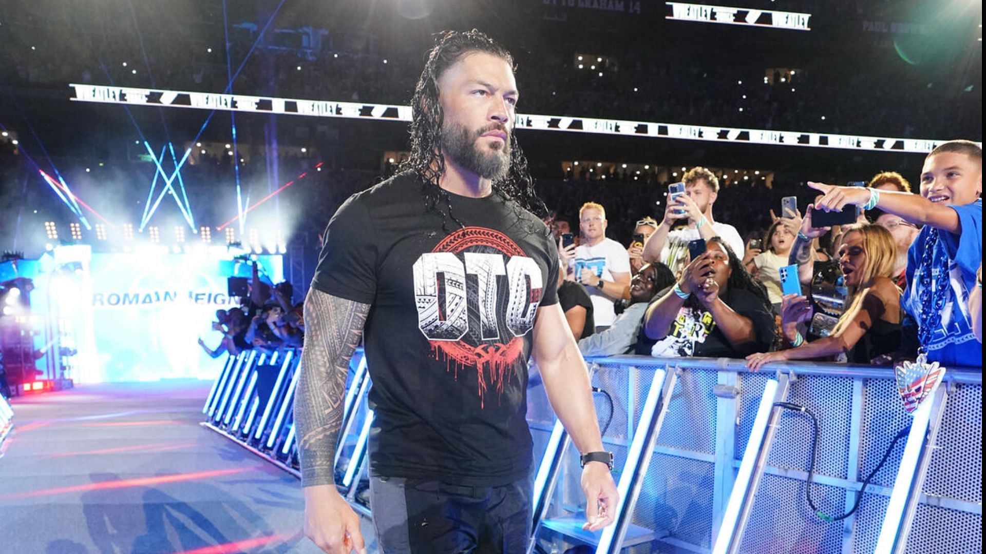 Roman Reigns attacked Solo Sikoa upon his return (via WWE.com)