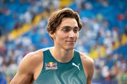 "They feeling like this"- Mondo Duplantis reacts as world record tribute bar in Sweden is raised for the second time in three weeks