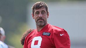 "I just kind of froze": Aaron Rodgers recalls unexpected meeting with estranged father after 9 years