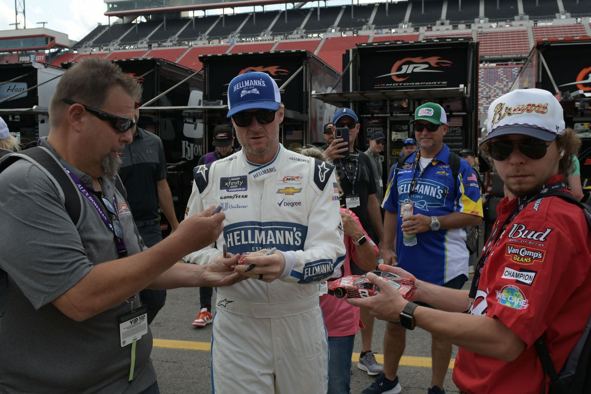 AUTO: SEP 15 NASCAR Xfinity Series Playoff Food City 300 - Source: Getty