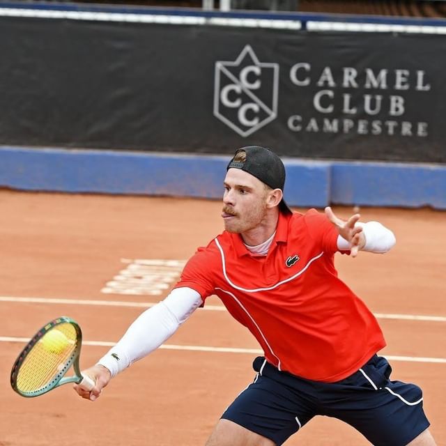 30-year-old YouTuber Karue Sell achieves major career milestone in