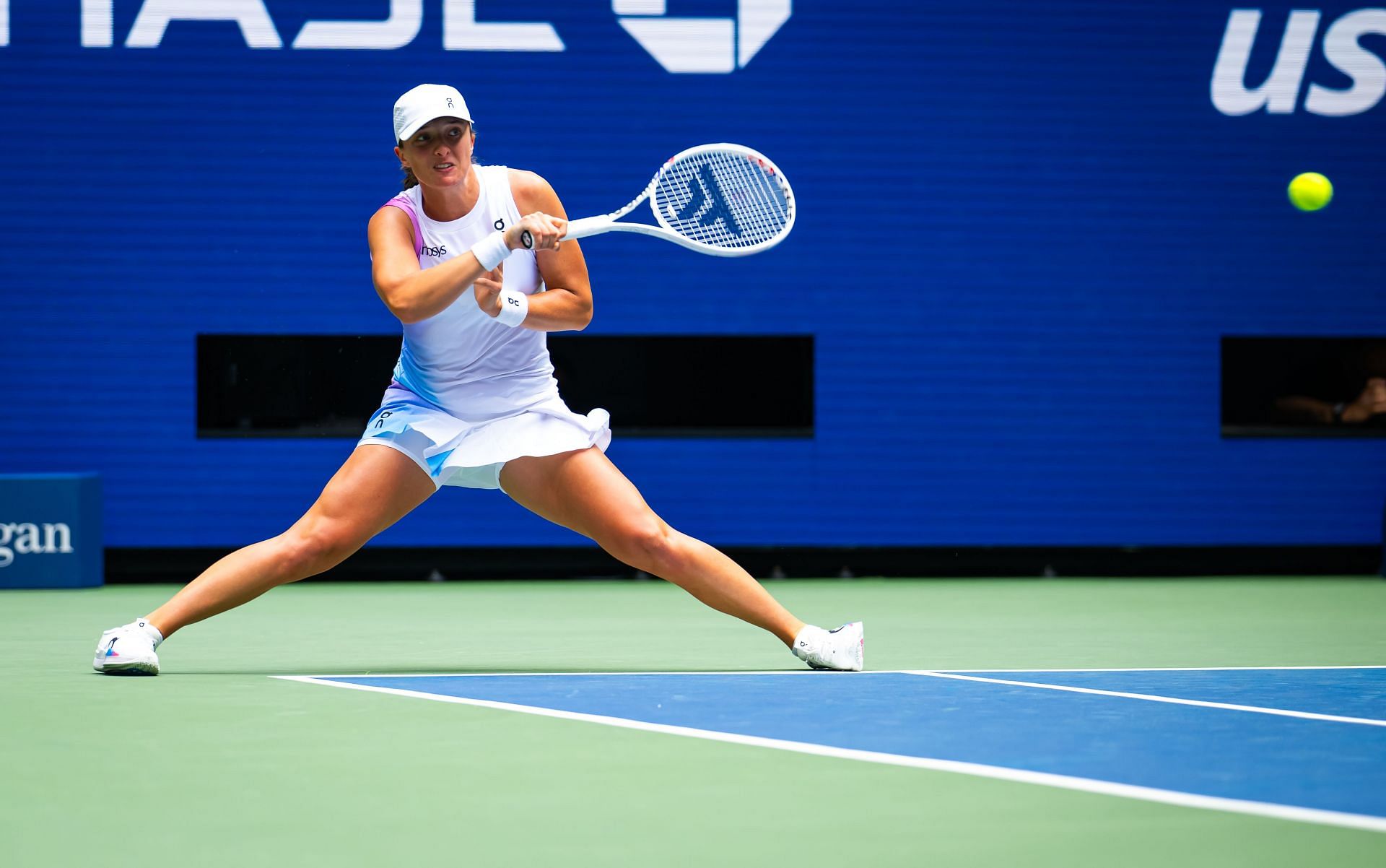 Top women&#039;s singles seed Iga Swiatek will also be in action (Image via Getty)