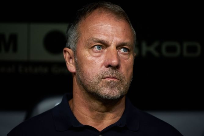 Barcelona eye Manchester United star as they plot move for Federico Chiesa alternative - Reports