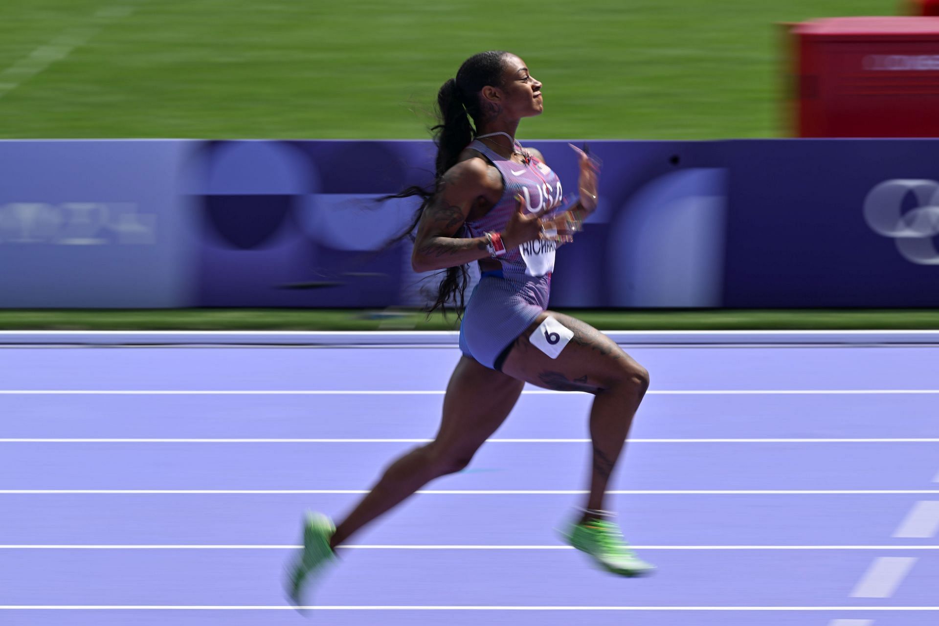 WATCH Sha'Carri Richardson storms to finish line unchallenged in the