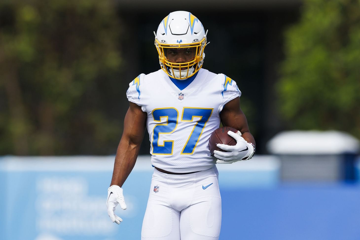 Who are the best RB handcuffs in fantasy football 2025? Top 5 stars ranked