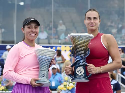 Jessica Pegula and Aryna Sabalenka with the trophies at the 2024 Cincinnati Open (Image via Getty)