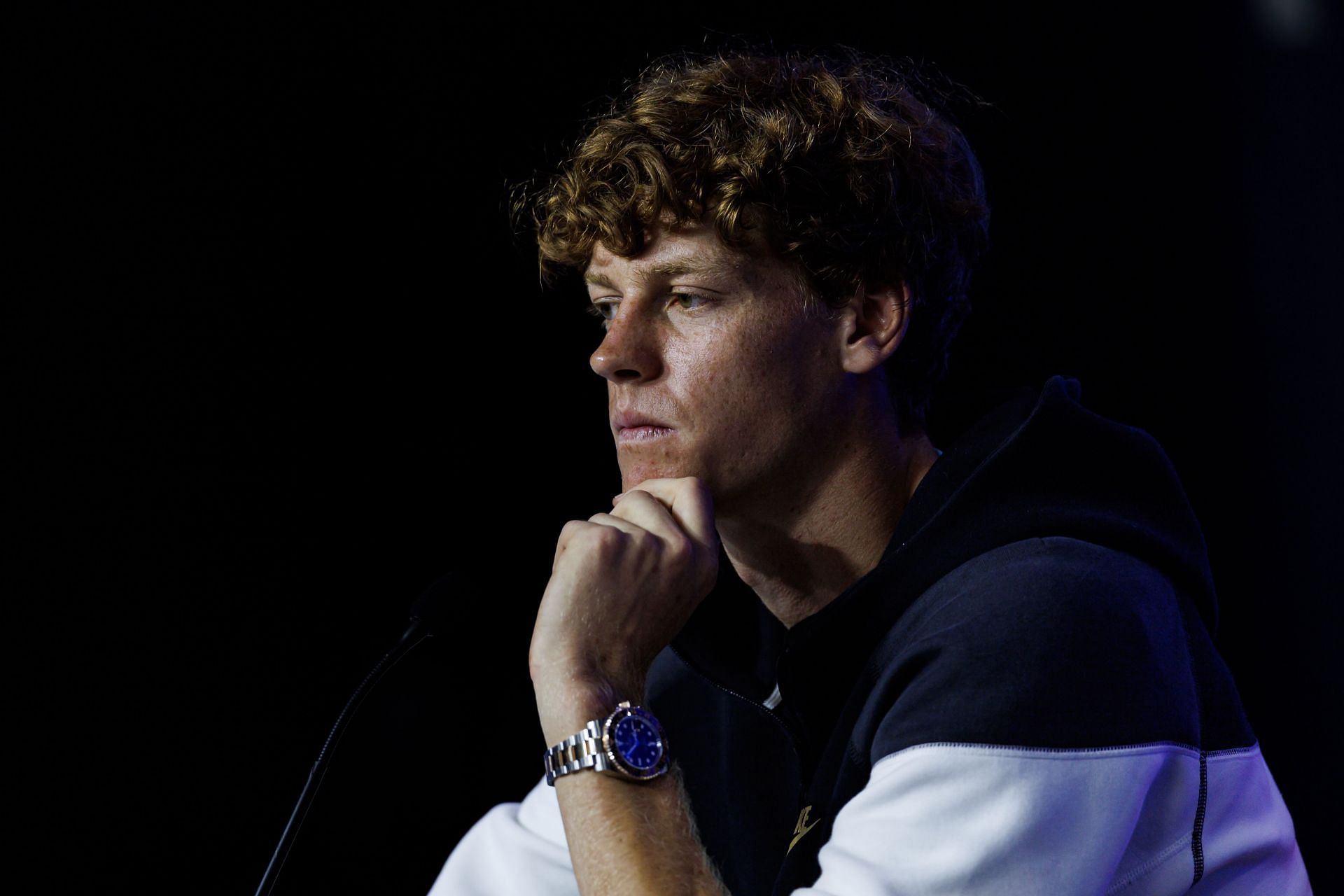 Jannik Sinner at a press conference. (Image via Getty)