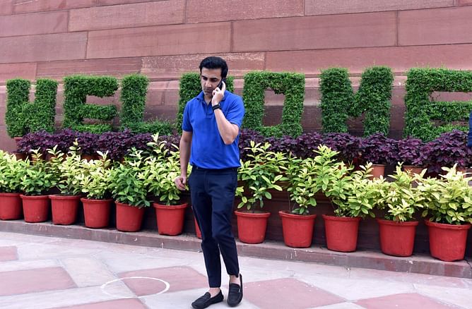टीम इंडिया का डेढ़ महीने का ब्रेक, कैसे छुट्टियों का मजा ले रहे गौतम गंभीर? क्रिकेट नहीं इस खेल में आजमा रहे हाथ