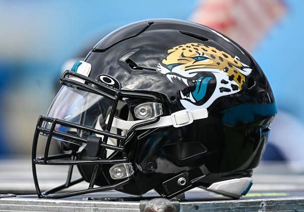 Jacksonville Jaguars Logo History