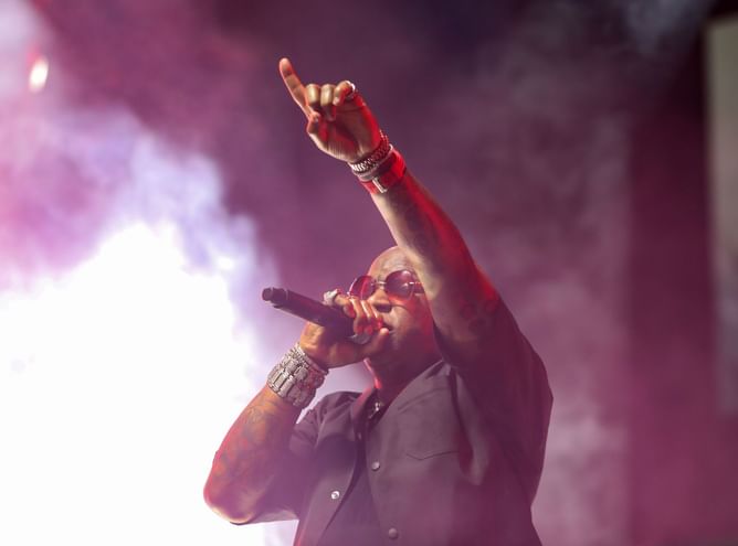 "Ain’t got the heart to say nothing negative" - Birdman dispels rumors about issues with Lil Wayne over the latter's Essence Festival solo set