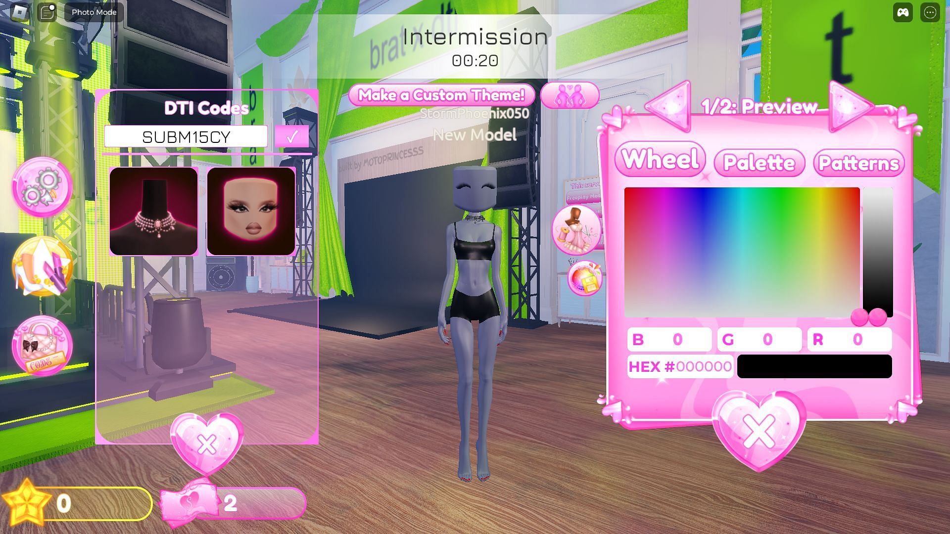 You can customize your avatar in numerous ways (Image via Roblox)