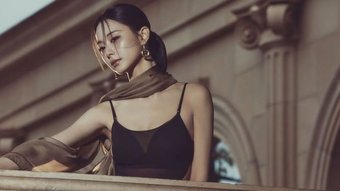 TWICE’s Tzuyu shared a sneak peak for the upcoming mini-album ‘abouTZU’