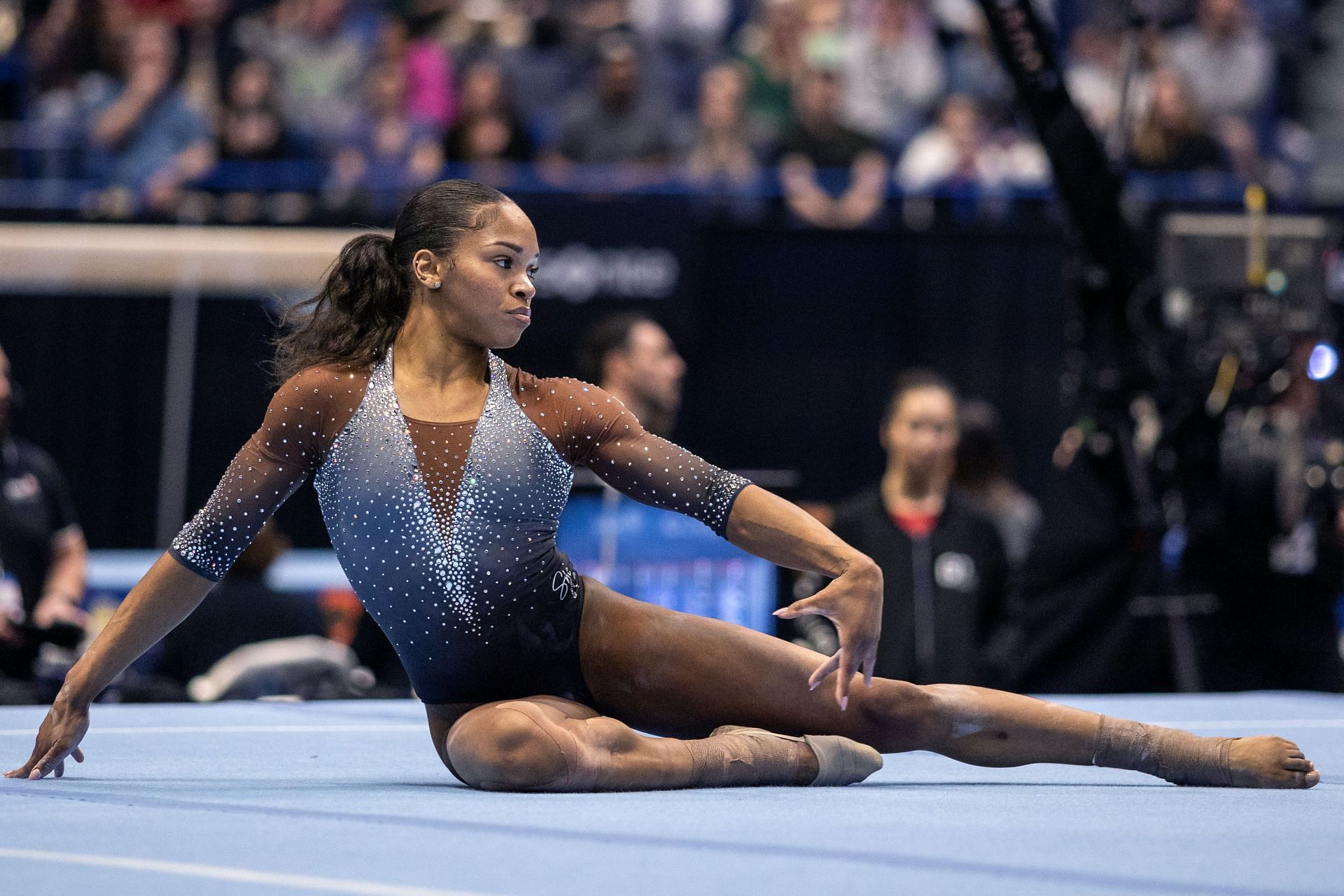 Shilese Jones performs her floor routine during the 2024 Core Hydration Gymnastics Classic in Hartford, Connecticut. USA. (Photo via Getty Images)