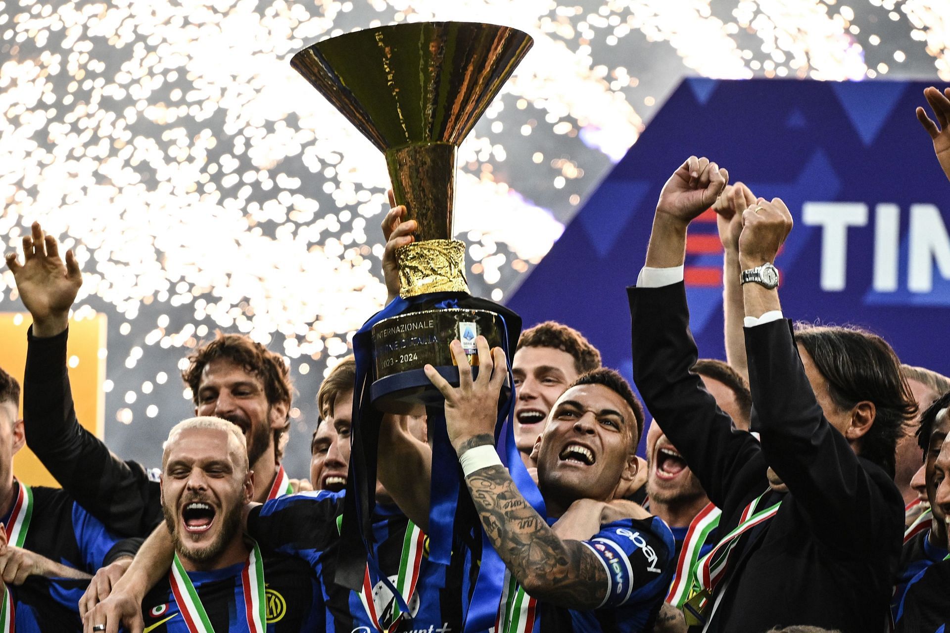 Inter Milan wins Seria A (Image via Getty)