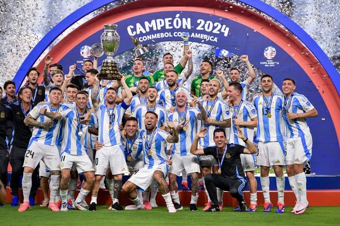 Argentina star believes Lionel Messi will play for La Albiceleste in the 2026 FIFA World Cup