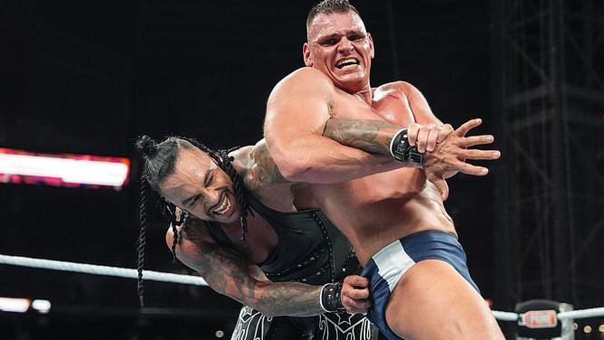 [WATCH] Damian Priest and Gunther pay homage to legendary 7-time WWE champion during live event