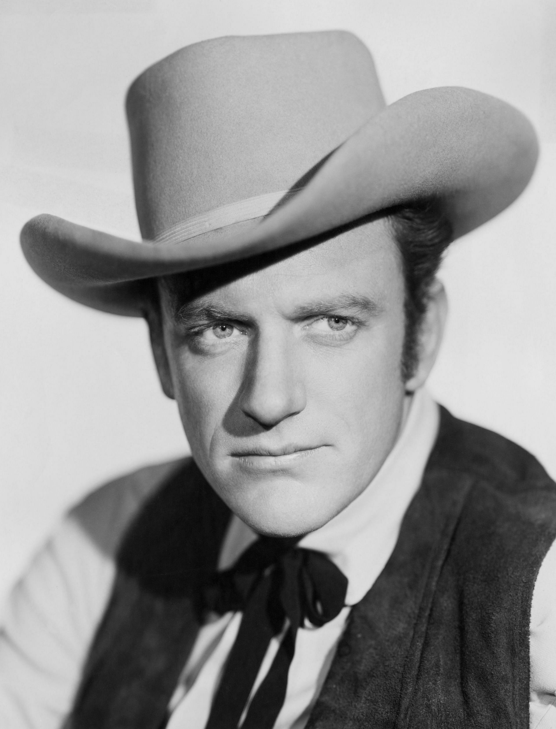 James Arness as Thomas Dunson - Source: Getty